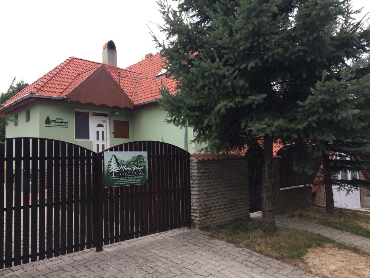 TésBakonyi Mamutfenyo Vendeghaz公寓 外观 照片